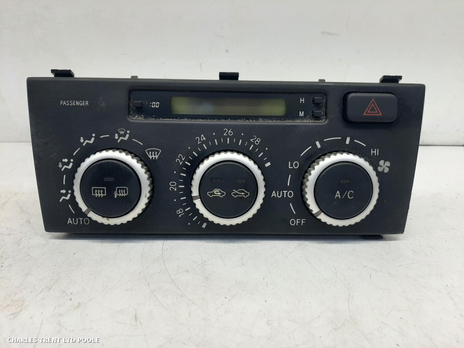 2005 - LEXUS - IS SERIES - HEAT_AC_CONTROLLER