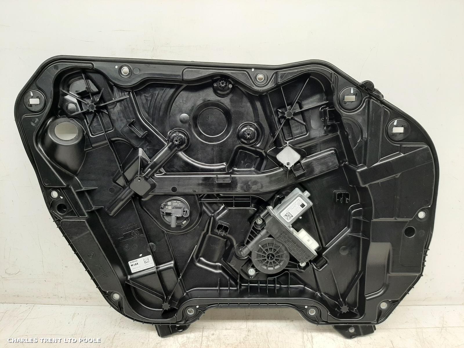 2021 - BMW - 1 SERIES - WINDOW MOTOR (FRONT - LEFT / PASSENGER SIDE)