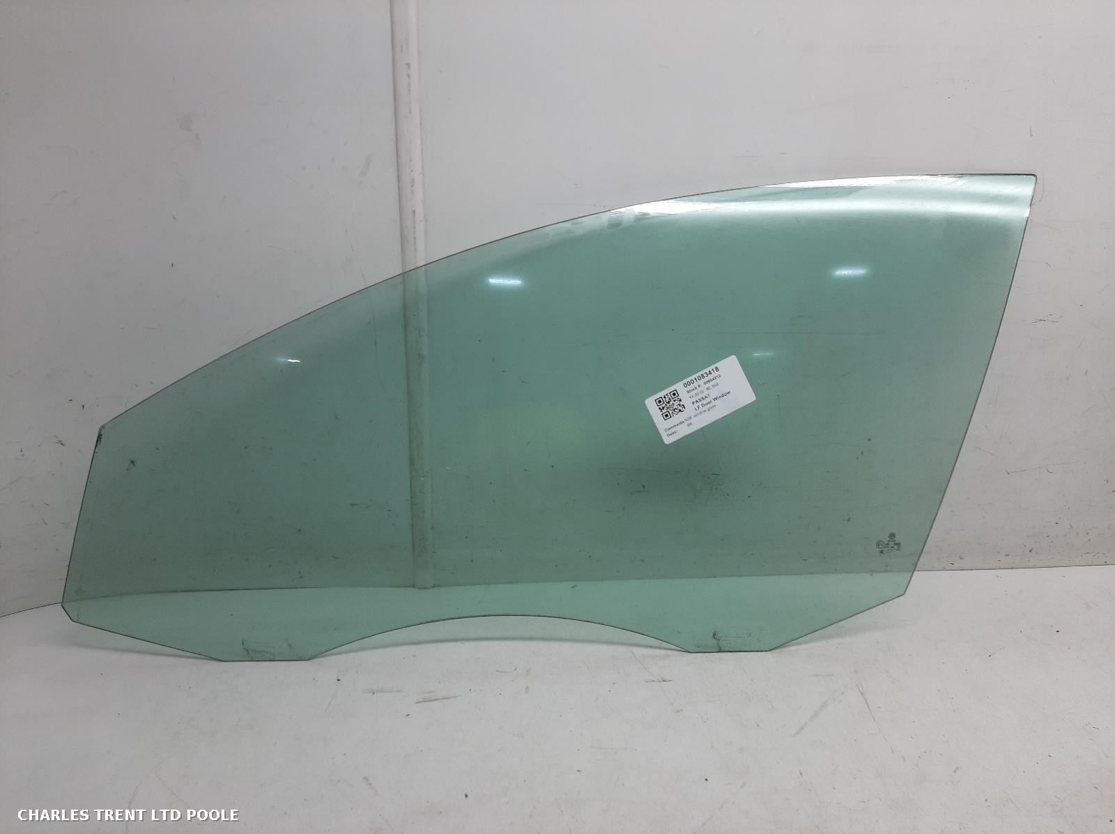 2010 - VOLKSWAGEN - PASSAT - DOOR WINDOW (FRONT - LEFT / PASSENGER SIDE)