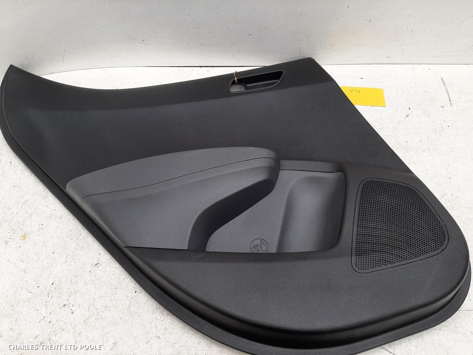 2018 - HYUNDAI - I10 - DOOR CARD / DOOR PANEL