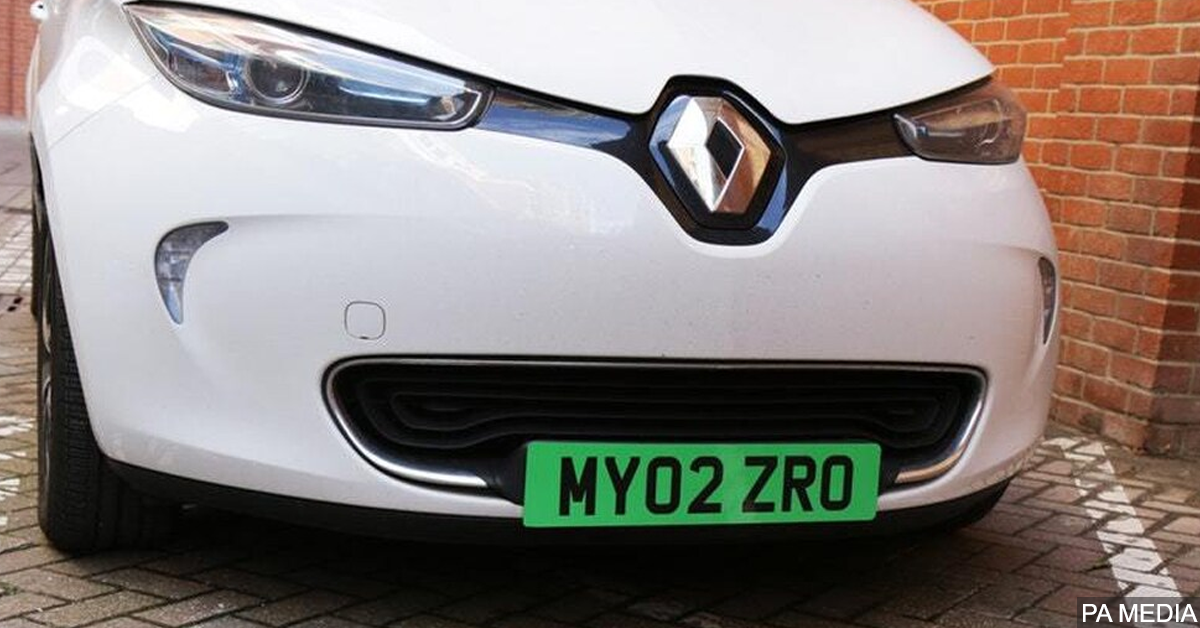 Electric Cars To Get Green Number Plates Under New Government Plans