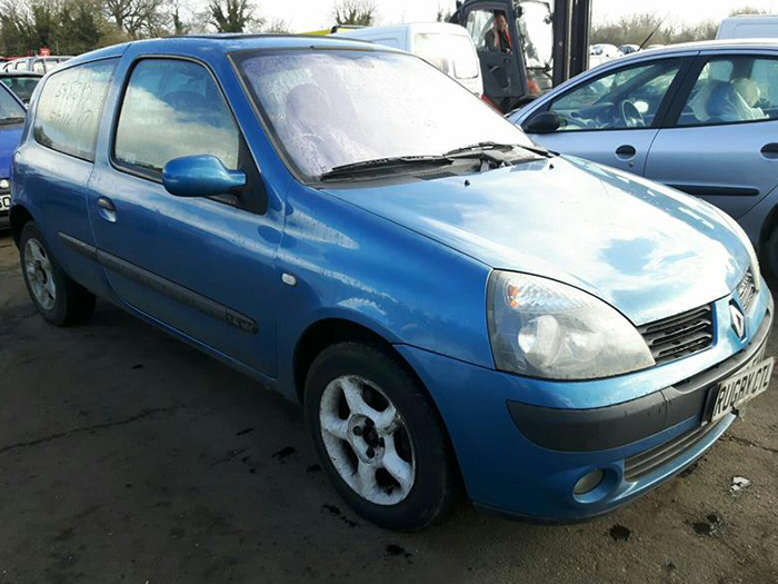 Renault Clio Scrap Car