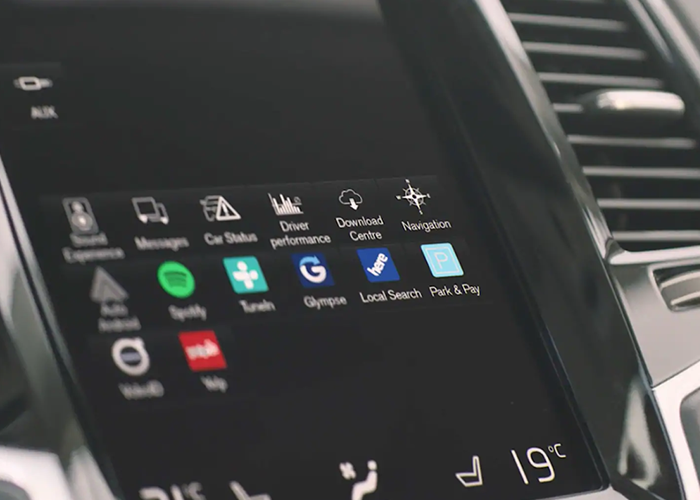 Volvo Android Automotive OS